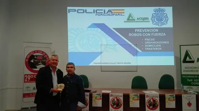CONFERENCIA IMPARTIDA POR ANTONIO VALDIVIA MONTILLA, INSPECTOR EN COMISARÍA DEL CUERPO NACIONAL DE POLICÍA EN CÓRDOBA